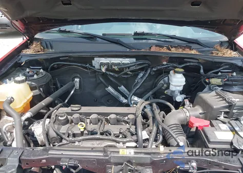 2010 Ford Escape Xlt from USA, damaged, VIN 1FMCU9D78AKA34458